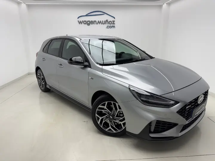 Hyundai i30 2025
